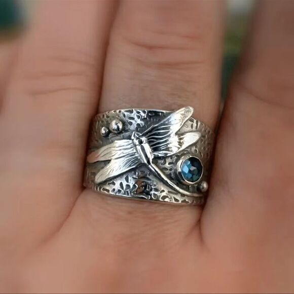 Vintage Style Size 9 Silver Plated Wide Band Dragonfly Ring New! - Picture 2 of 7